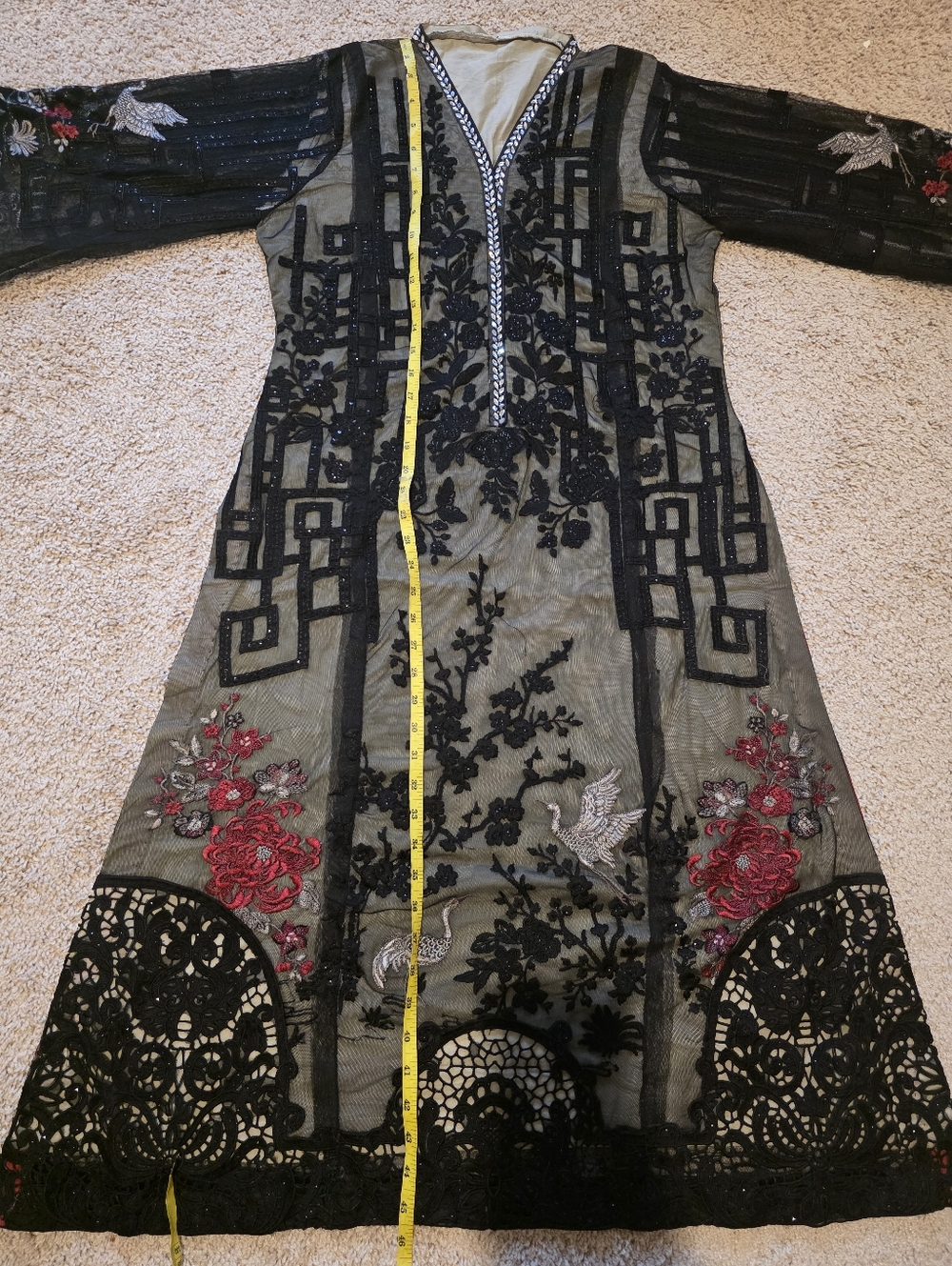Premium Luxury Lawn '26 by Maria B 3 Piece - Brand New - Authentic - Picture 9 of 12